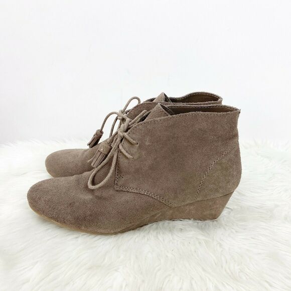 Crown Vintage 10 M Womens Beige Suede Spark Hidden Wedge Ankle Booties - Picture 4 of 9